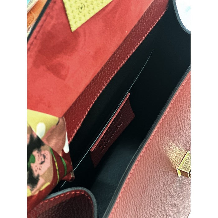 borsa in pelle rossa